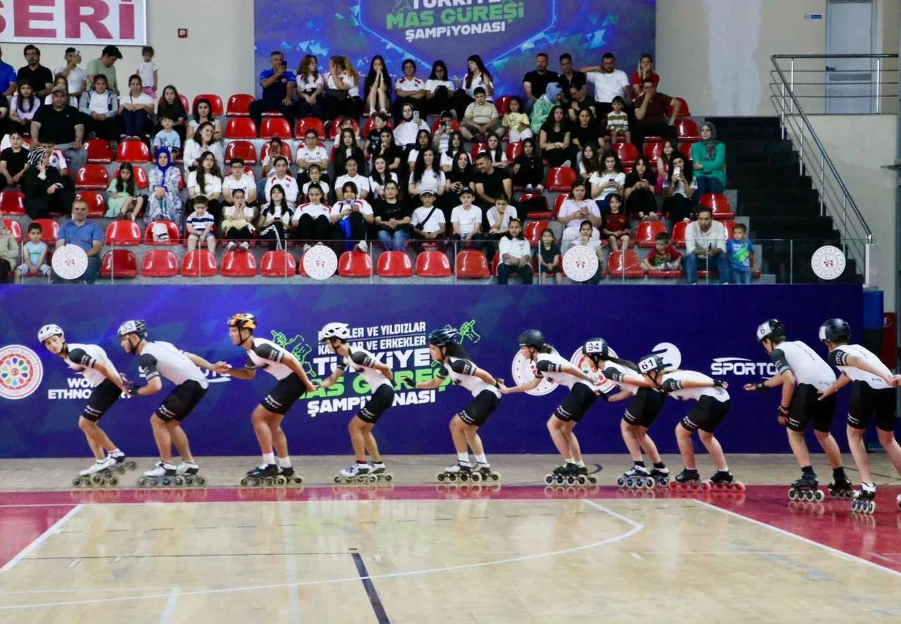 Kayseri'de Yaz Spor Okulları açıldı! 33 farklı branşta eğitim verilecek — haber görseli