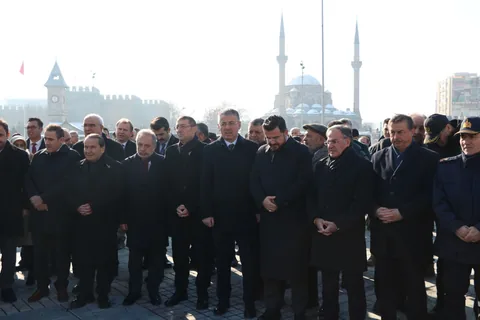 Kayseri’ye 12 Yeni Ambulans: Sağlık Filosundaki Araç Sayısı 98’e Yükseldi — haber görseli