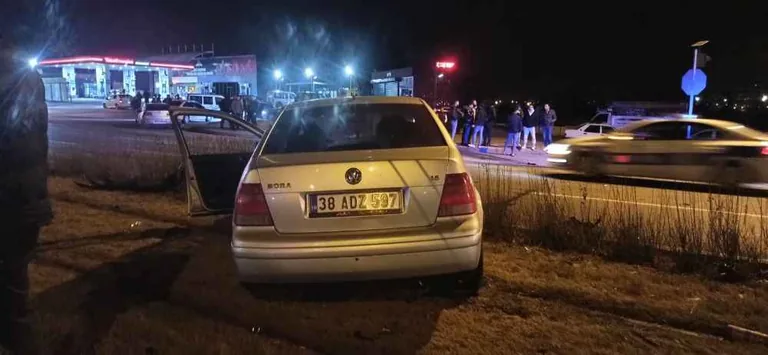 Son Dakika! Kayseri'de Düğün Konvoyunda Kaza: Tramvay Seferleri Durduruldu — haber görseli