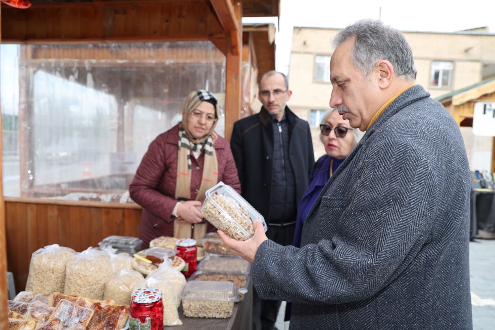 Talas’ın “Maharetli Eller”i hız kesmeden devam ediyor. 