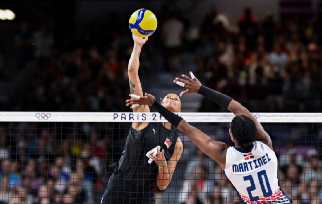 A Milli Kadın Voleybol Takımı, Paris 2024 Olimpiyat Oyunları'ndaki ikinci maçında Dominik Cumhuriyeti'ni 3-1 mağlup ederek çeyrek finale yükseldi.