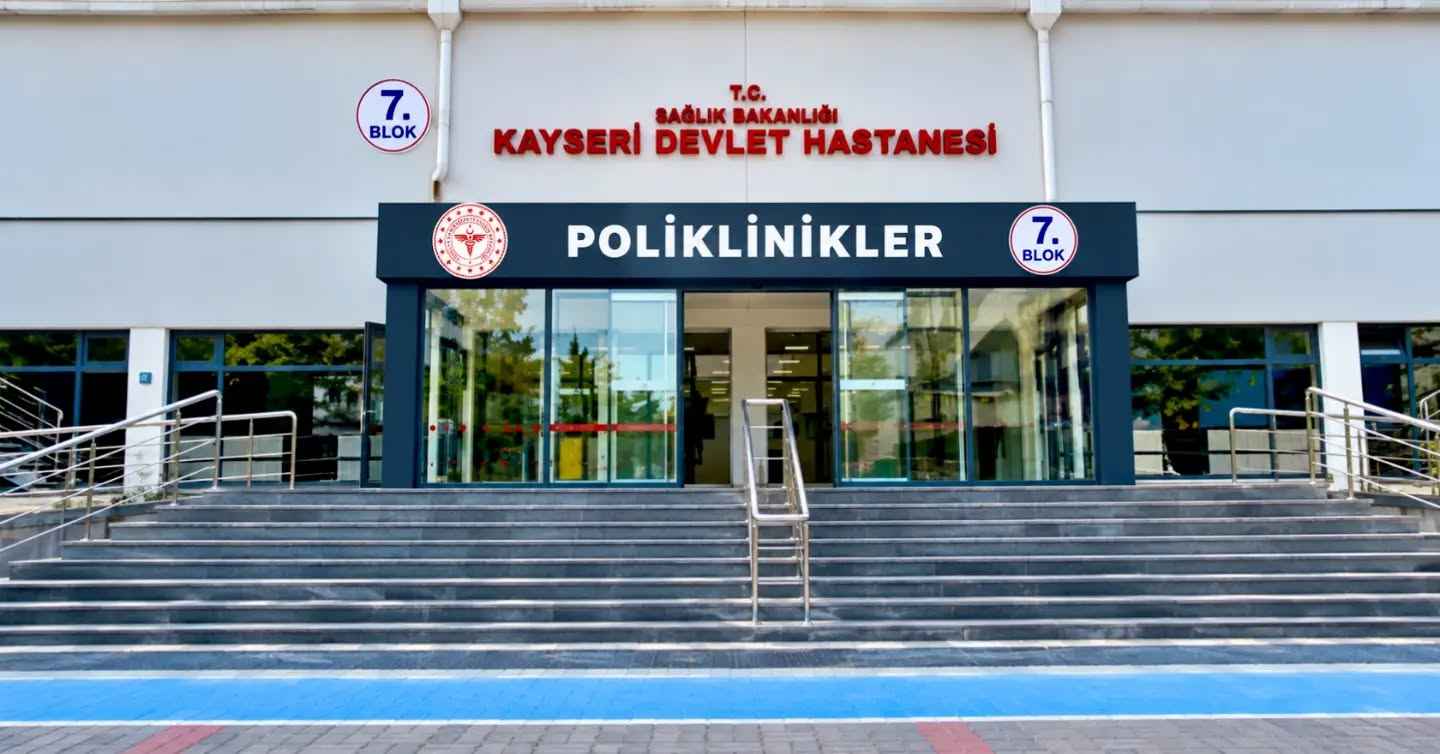 kayseri-devlet-hastanesinde-65-yas-ve-uzeri-vatandaslara-yonelik-geriatri-poliklinigi-hizmete-basladi