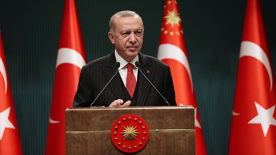 Cumhurbaşkanı Erdoğan Duyurdu: Öğretmenlere şiddete karşı cezalar yarı oranında artırılacak