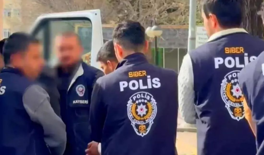Kayseri'de Yasa dışı bahis çetesinin hesaplarında 2 milyar 913 milyon TL işlem hacmi tespit edildi. 6 kişi gözaltına alındı, 3'ü tutuklandı.