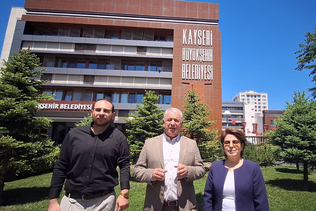 CHP Kayseri Büyükşehir Belediye Meclis Üyesi Mustafa Çalıksoy, dün yapılan akaryakıt ihalesiyle ilgili dikkat çeken açıklamalar yaptı.