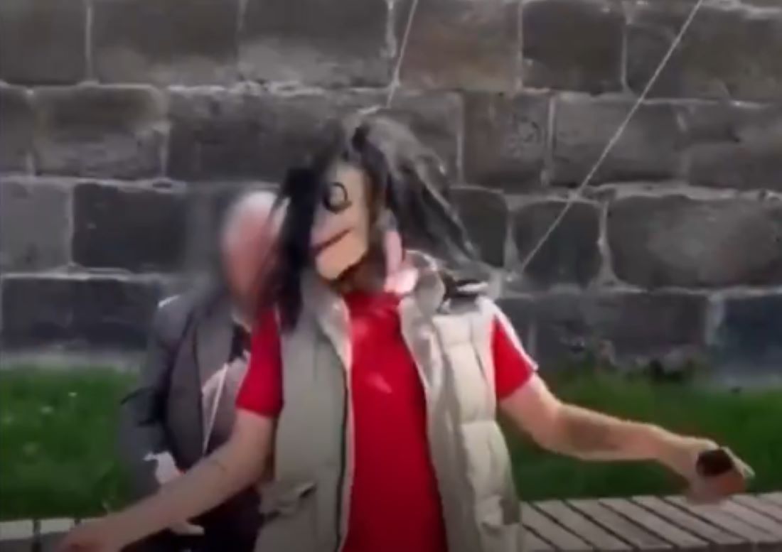 Bir Maskeli Delimiz Eksikti, O da Oldu! Kayseri'de Maskeli Şov Pahalıya Patladı