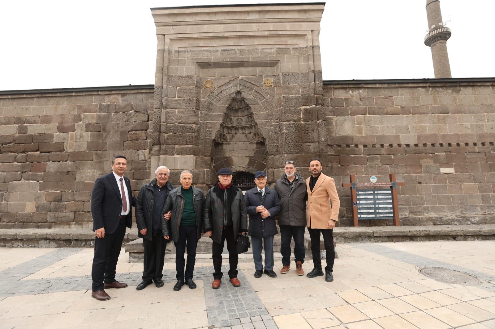 Cemil Çiçek, Saffet Arıkan Bedük ve Yavuz Donat’tan Kayseri’ye övgü: “Türkiye’ye örnek şehir”