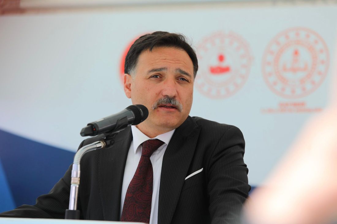Kayseri Valisi Gökmen Çiçek’ten 19 Mayıs Mesajı: "Gençlerimize İnancımız Tam"