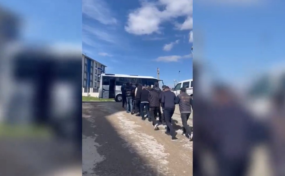 Erzurum Merkezli 12 İlde Dolandırıcılık Operasyonu: 23 Şüpheli Gözaltında