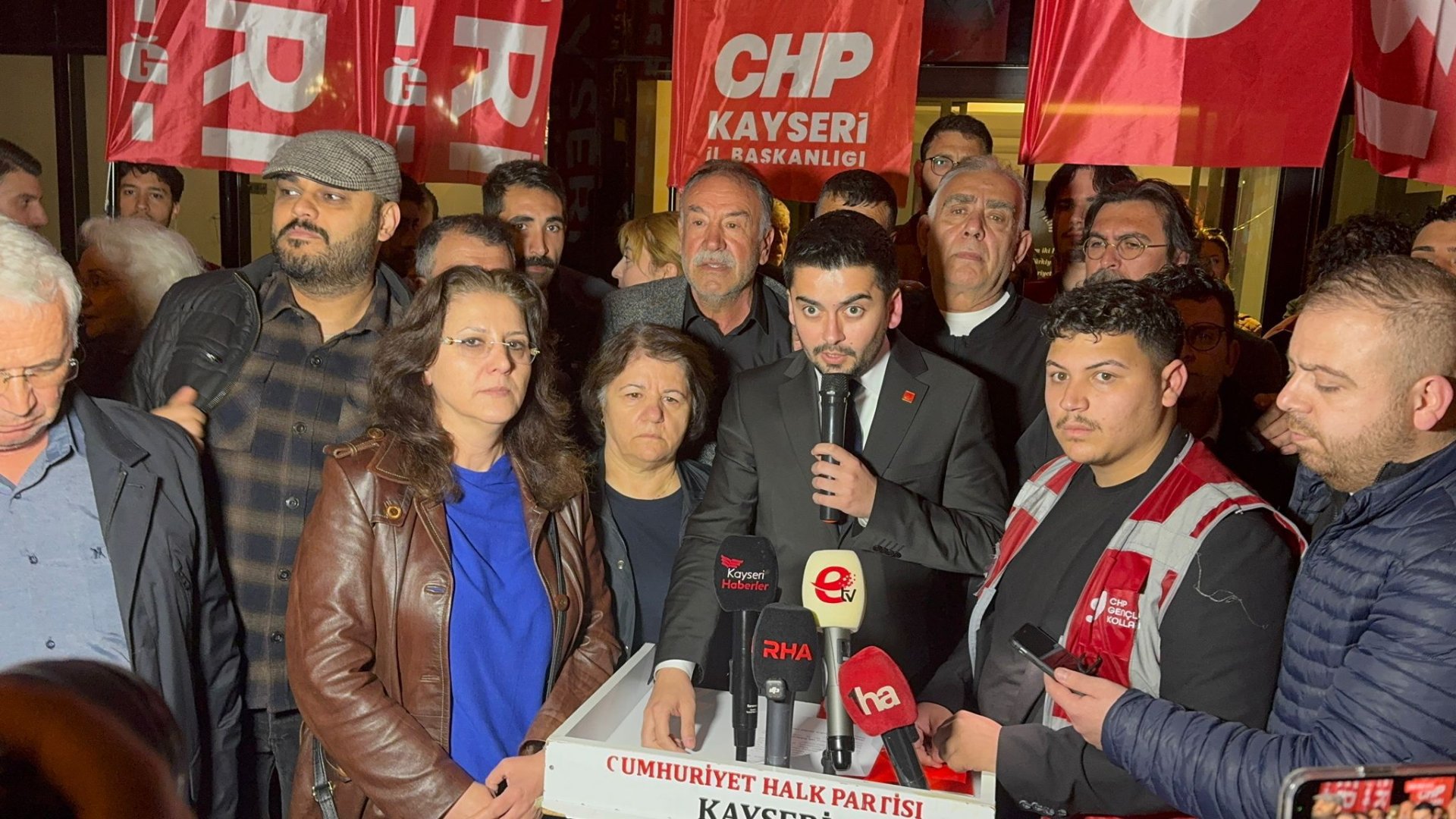 CHP Kayseri İl Başkanlığı’na Bayram Günü Siber Saldırı: Resmi Hesap Ele Geçirildi!