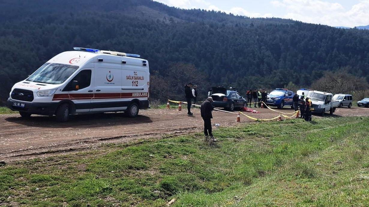 SonDakika... Sivas'ta Dereye Devrilen Traktörün Sürücüsü Hayatını Kaybetti