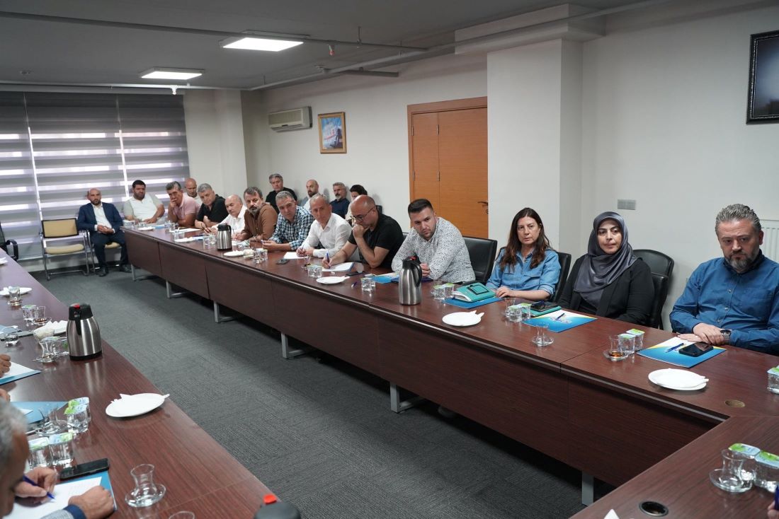 AK Parti Kayseri İl Başkanı Fatih Üzüm sosyal medya hesabından yapmış olduğu paylaşımda; 